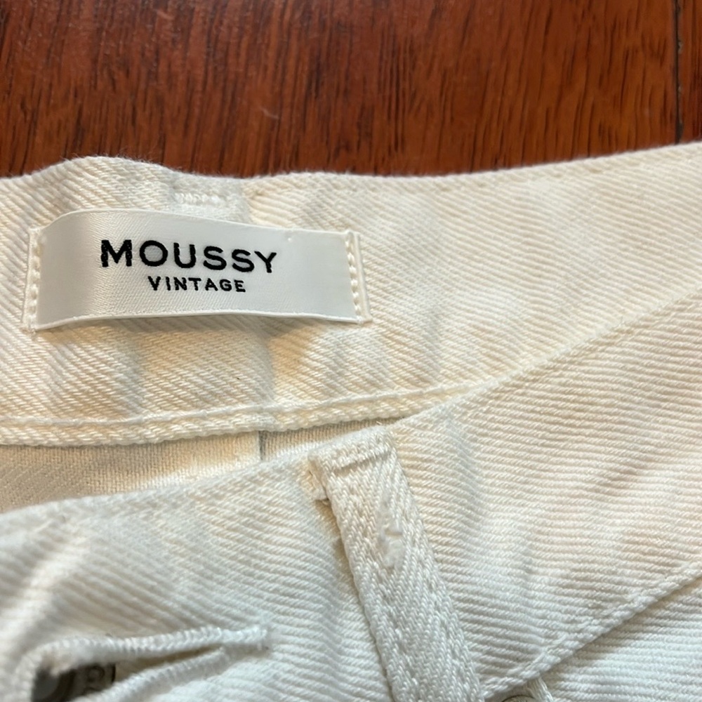 Moussy White Jeans Lightweight Fashion Denim